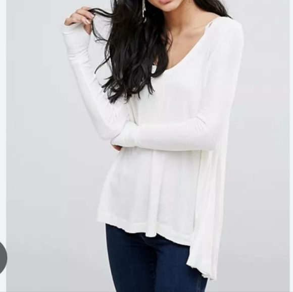 Free People Malibu Thermal Tee Long Sleeve Thumbholes Scoop Neck Ivory Small EUC - Picture 16 of 16